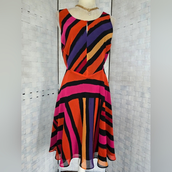 CABI Dress - Picture 4 of 8